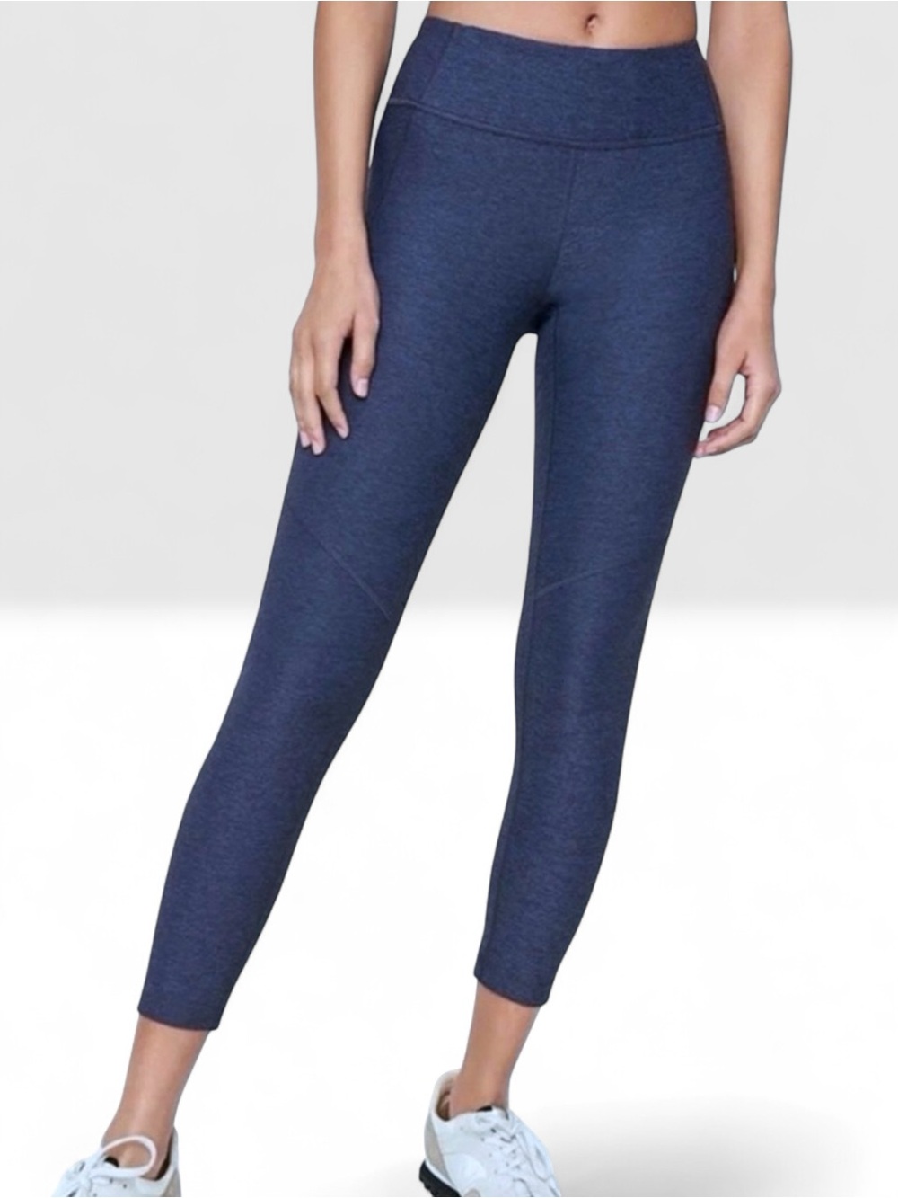 Outdoor Voices 3/4 Compression Leggings (Size M)